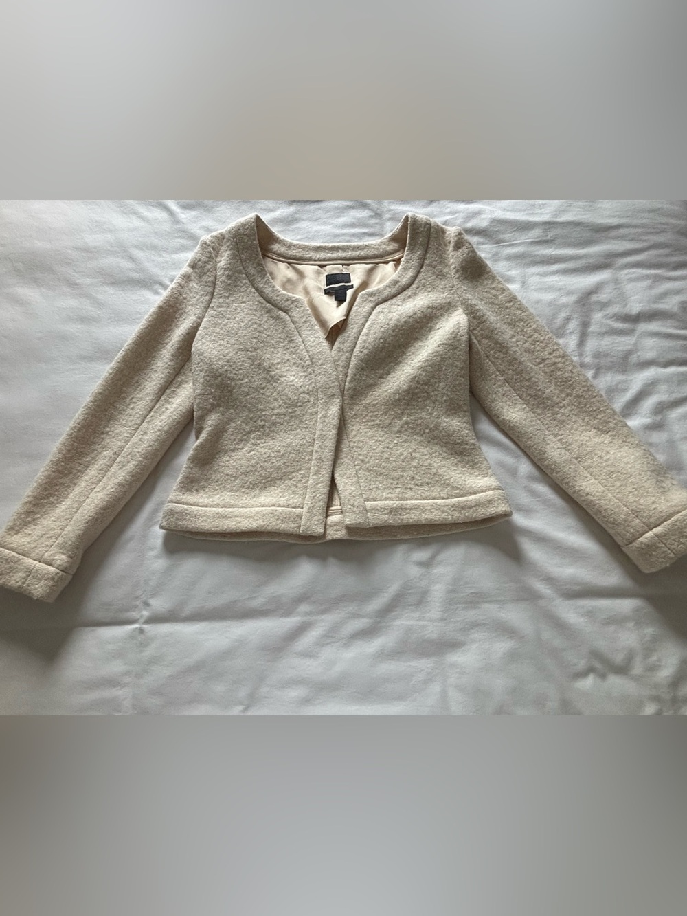 NWOT! RARE! Banana Republic Collection Italian Wool Bouclé Cropped Blazer